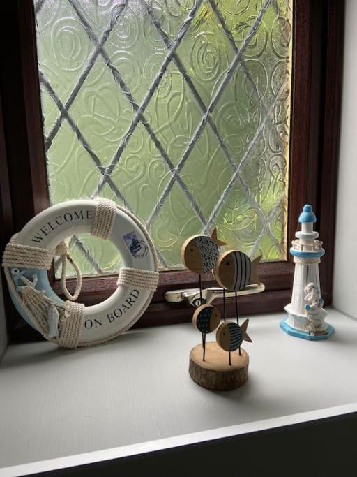 Award Winning Pet Friendly Paddock Cottage Whitby Extérieur photo